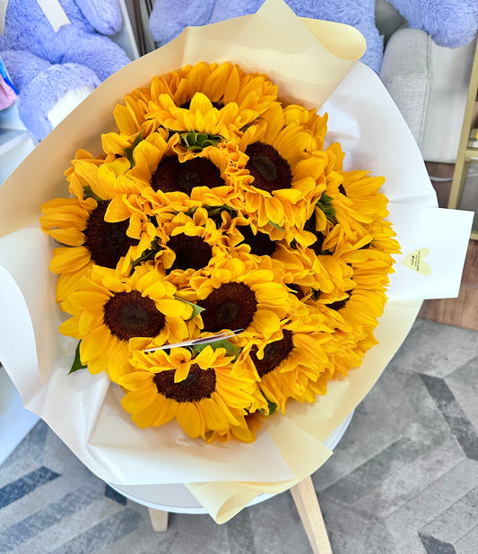 Ramo de 20 girasoles con envio a domicilio en Puebla. Floreria en Puebla.